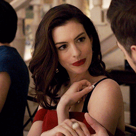 heart-melting-anne-hathaway-gifs-v0-sndu2iti7d891.gif